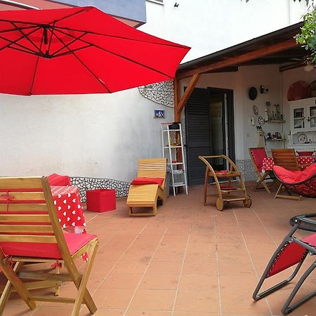 The Incantation Guest House Montesilvano Marina Exteriör bild