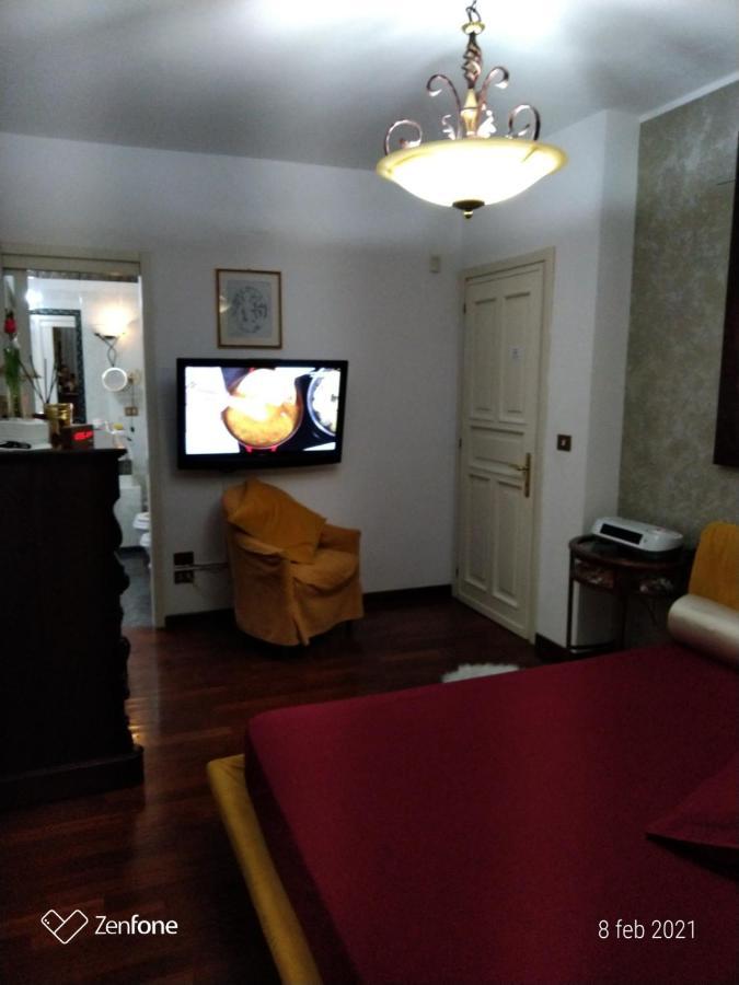 The Incantation Guest House Montesilvano Marina Exteriör bild