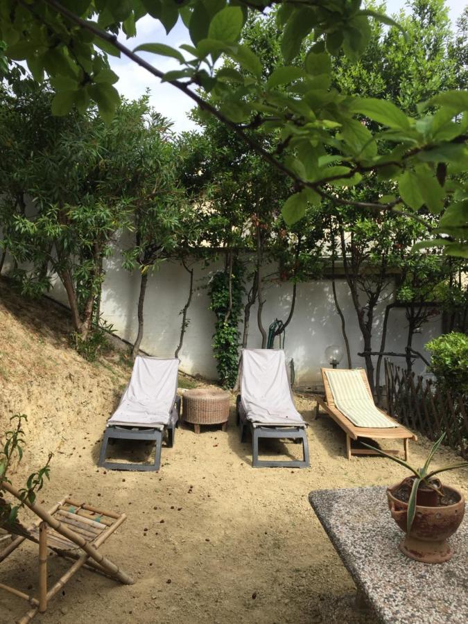 The Incantation Guest House Montesilvano Marina Exteriör bild
