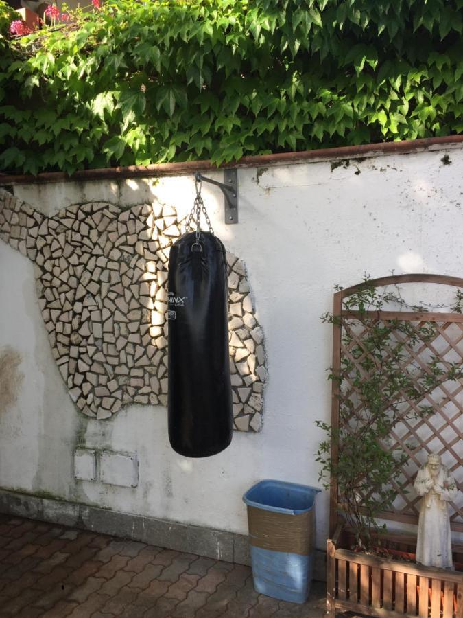 The Incantation Guest House Montesilvano Marina Exteriör bild