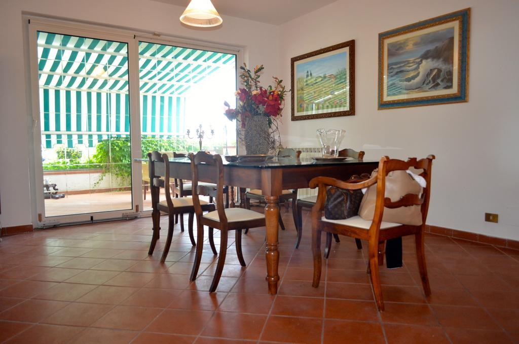 The Incantation Guest House Montesilvano Marina Exteriör bild