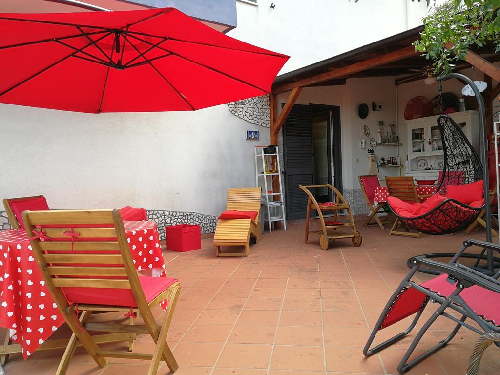 The Incantation Guest House Montesilvano Marina Exteriör bild